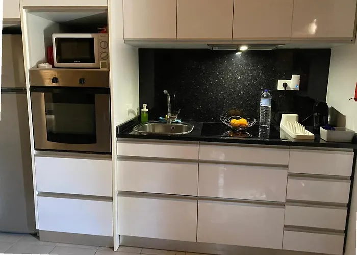 Riverside فالينسا